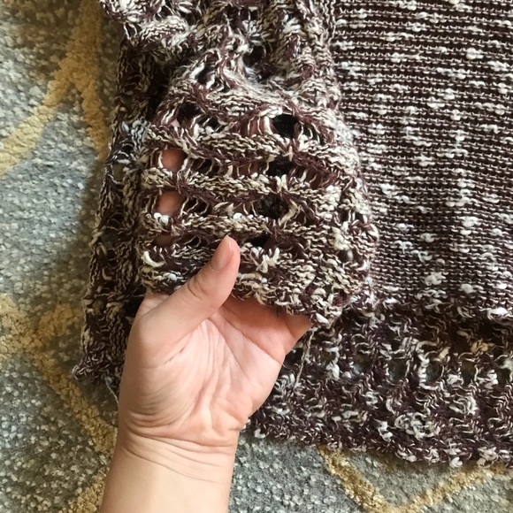 Loose Knit Sweater Top 🍂 - Picture 6 of 8